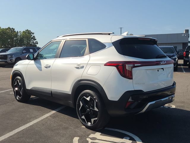 Used 2024 Kia Seltos EX AWD/4WD image 7