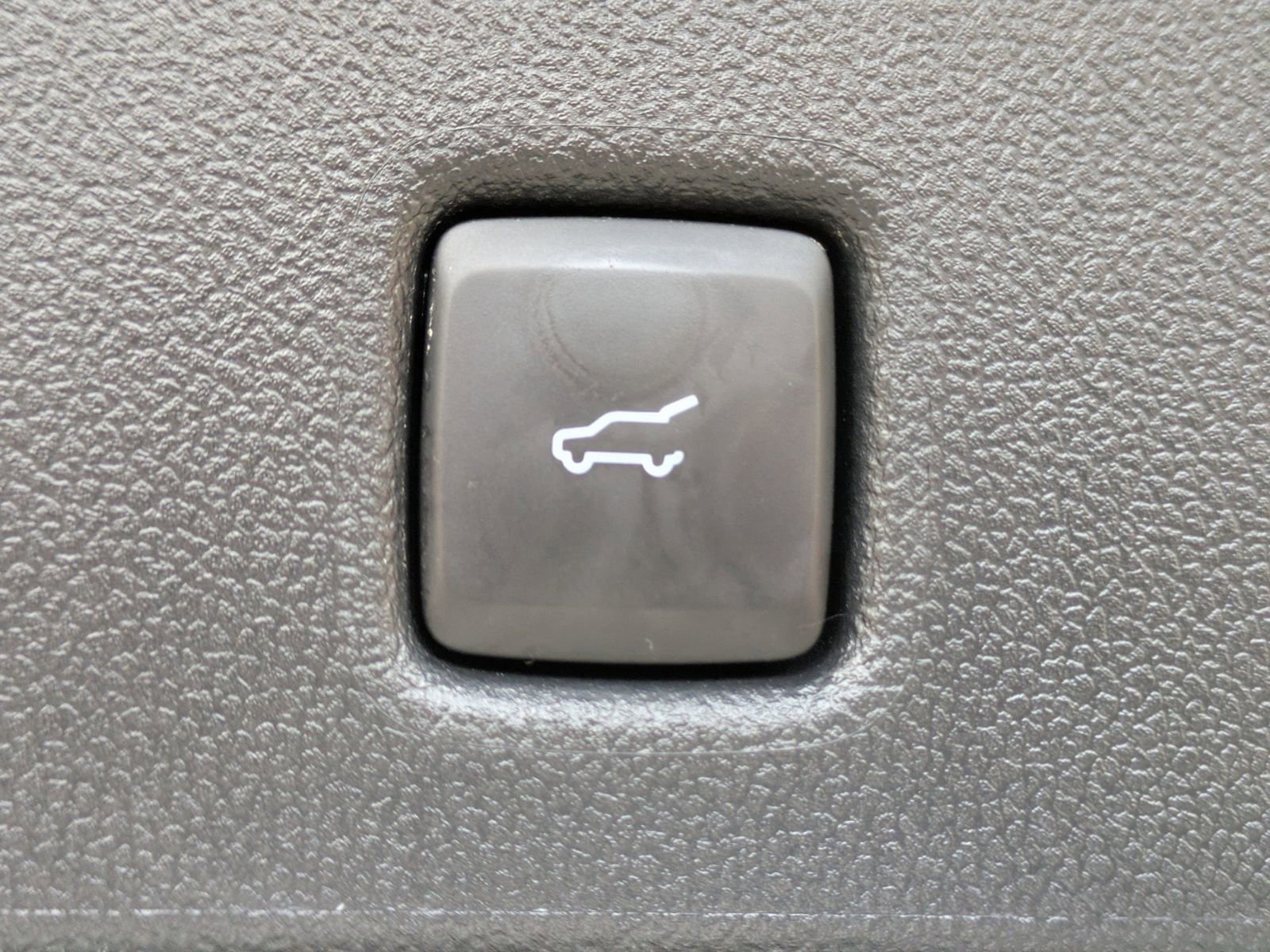 Certified 2025 Ford Escape Platinum image 15