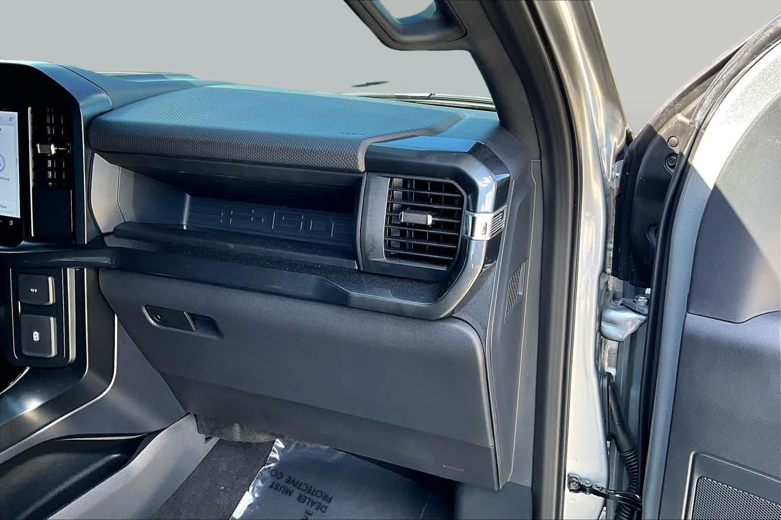 Certified 2025 Ford F150 STX w/ Equipment Group 200A AWD/4WD image 19