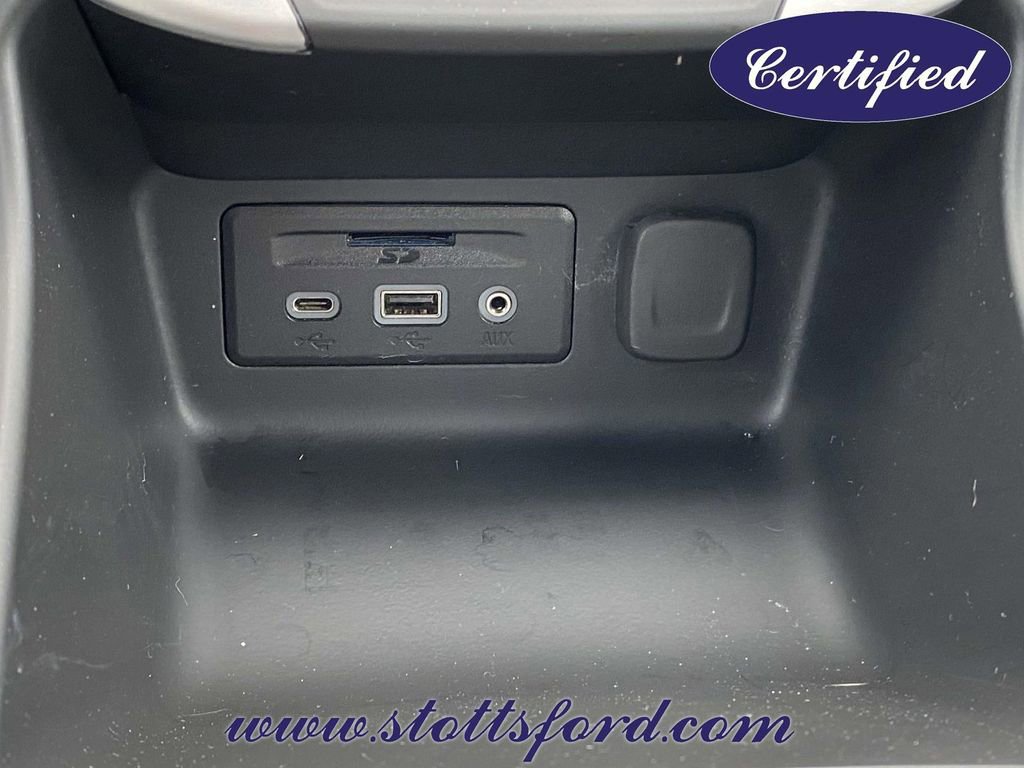 Used 2023 GMC Terrain SLT w/ Tech Package image 28