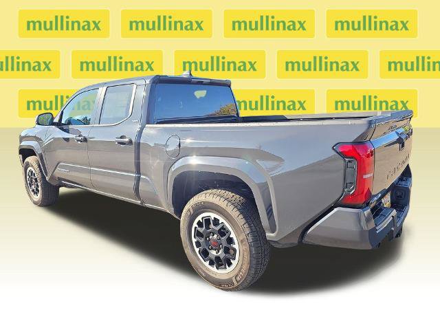 Used 2026 Toyota Tacoma SR5 AWD/4WD image 5
