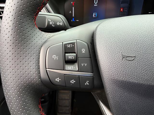 Certified 2025 Ford Escape ST-Line Select w/ Tech Pack #1 AWD/4WD image 18