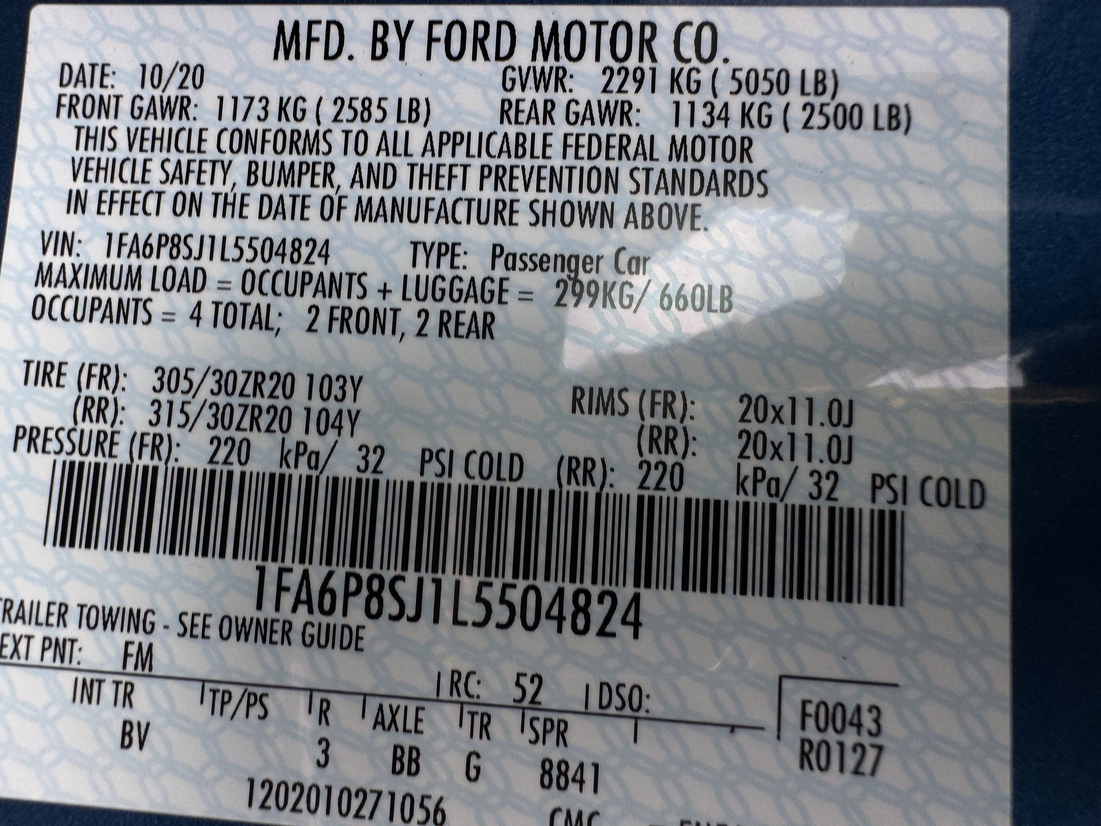 Certified 2020 Ford Mustang Shelby GT500 w/ Technology Package RWD image 37