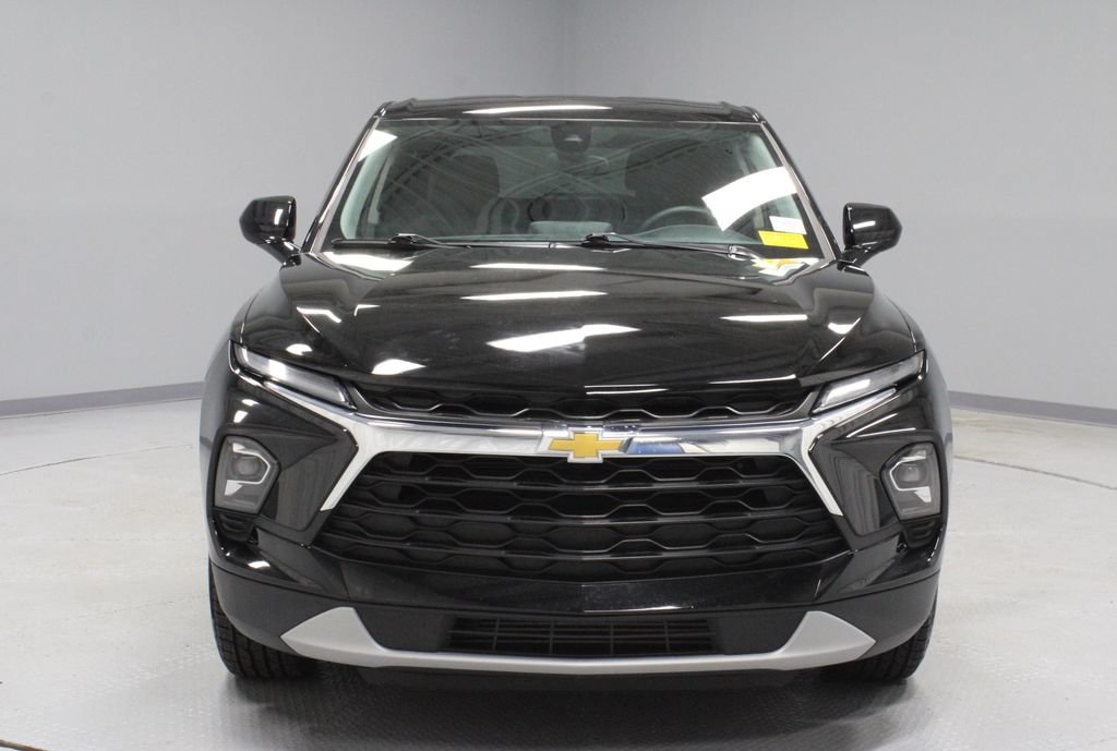 Used 2024 Chevrolet Blazer LT w/ Driver Confidence Package FWD image 5