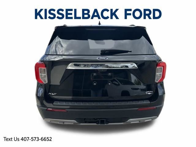 Certified 2022 Ford Explorer XLT w/ Equipment Group 202A image 5