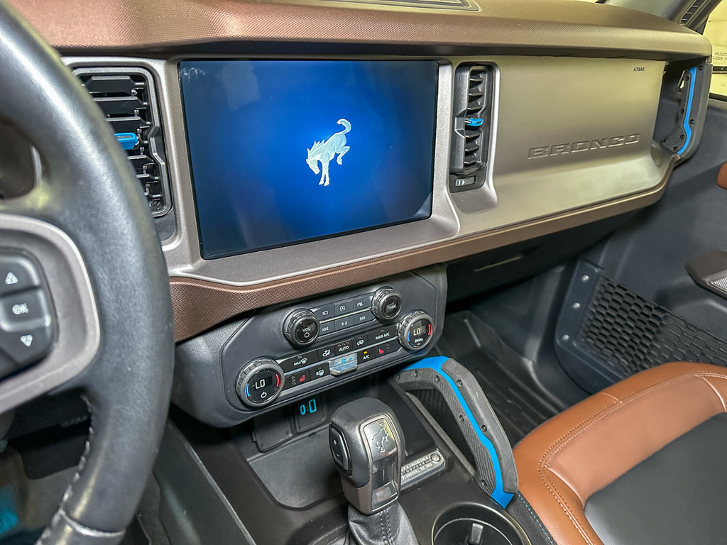 Certified 2023 Ford Bronco Outer Banks AWD/4WD image 35
