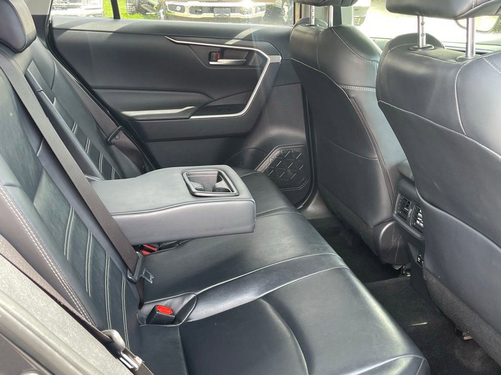Used 2019 Toyota RAV4 XLE Premium w/ Cold Weather Package AWD/4WD image 21