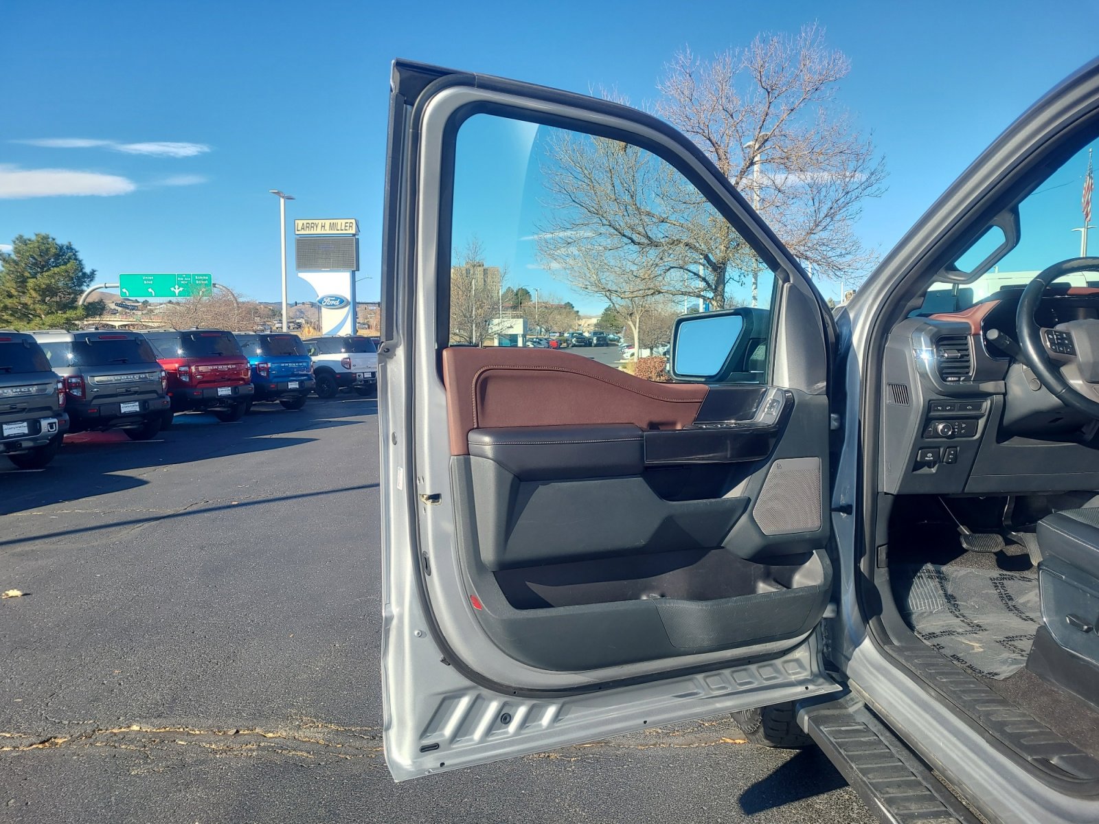 Certified 2021 Ford F150 Lariat w/ Equipment Group 502A High image 13