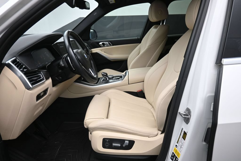 Used 2022 BMW X5 xDrive40i w/ Premium Package AWD/4WD image 21