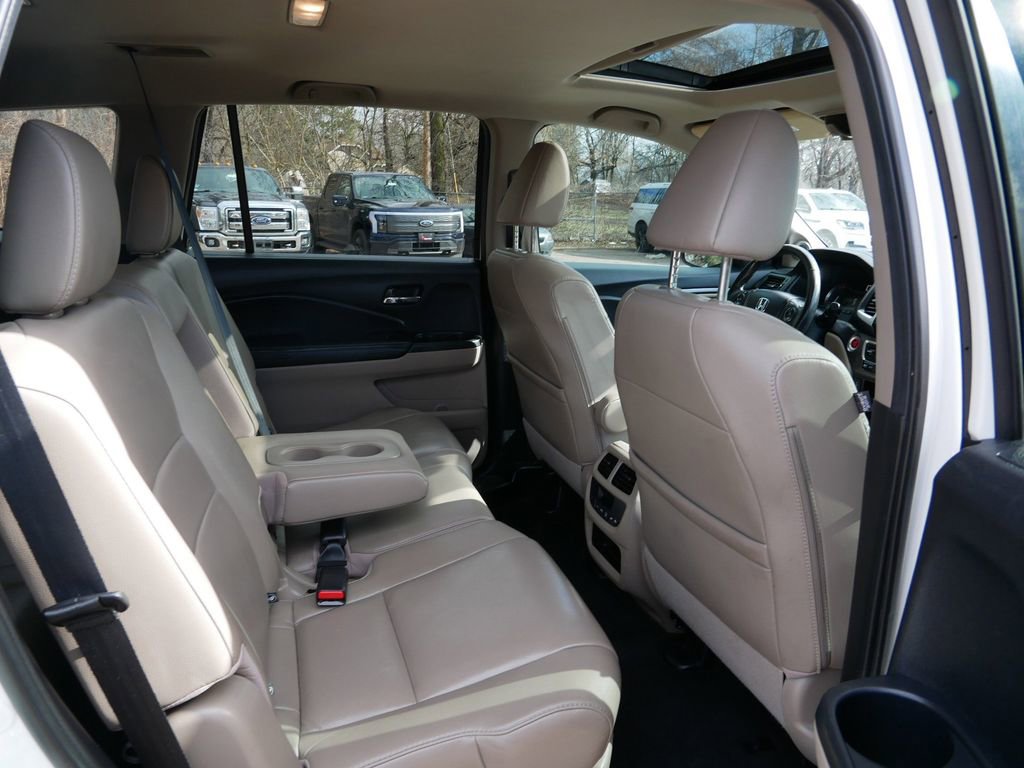 Used 2018 Honda Pilot EX-L image 9