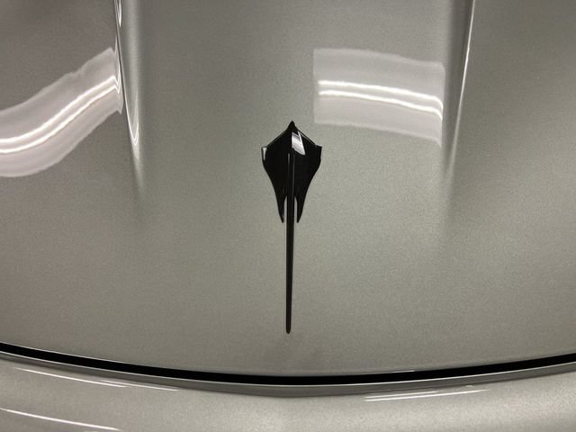 Used 2024 Chevrolet Corvette Stingray Premium Conv w/ Z51 Performance Package RWD image 19