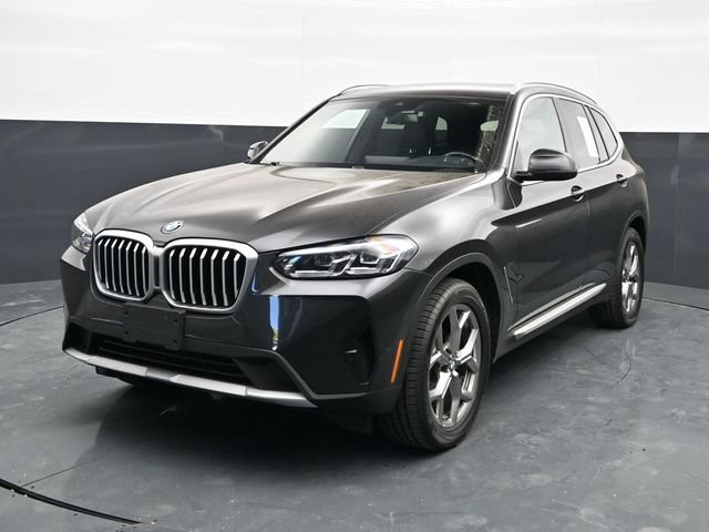 Used 2023 BMW X3 xDrive30i w/ Convenience Package w/ZPA AWD/4WD image 3