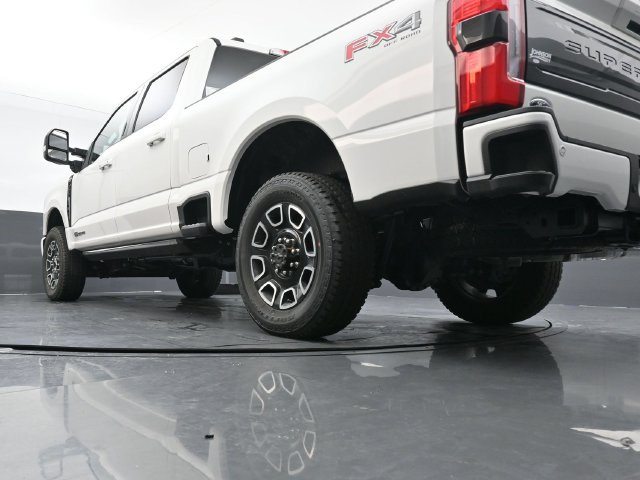 Certified 2026 Ford F350 Platinum AWD/4WD image 25