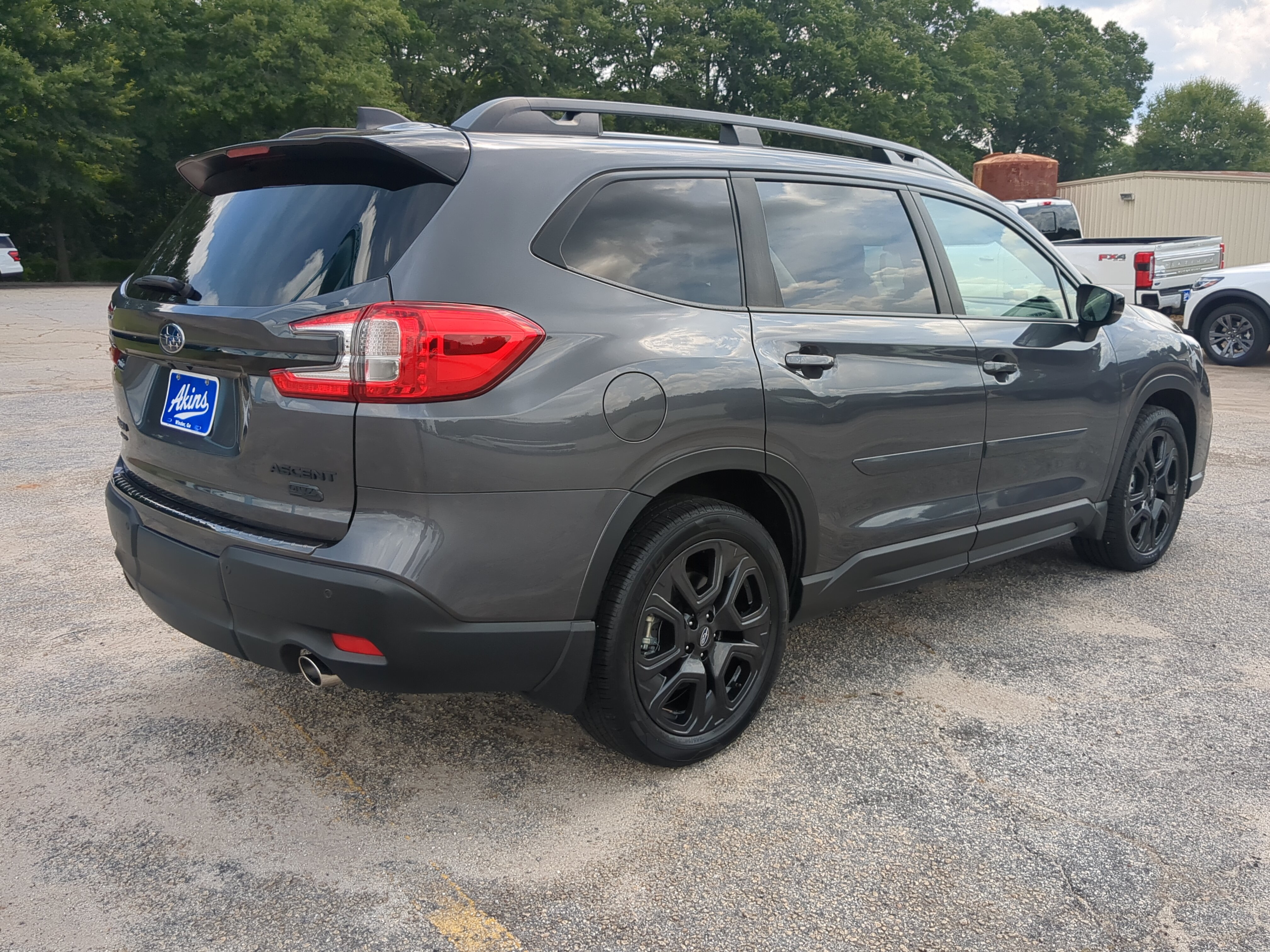 Used 2024 Subaru Ascent Onyx Edition Limited AWD/4WD image 3