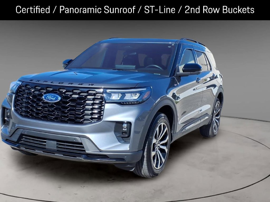 Certified 2025 Ford Explorer ST-Line AWD/4WD image 6