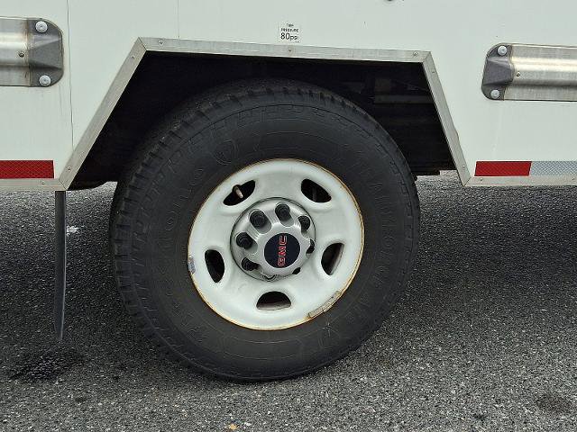 Used 2021 GMC Savana 3500 w/ Power Convenience Package RWD image 26