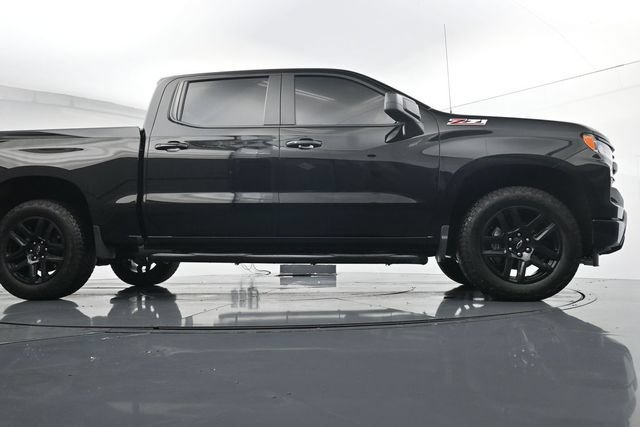 Used 2025 Chevrolet Silverado 1500 RST AWD/4WD image 33