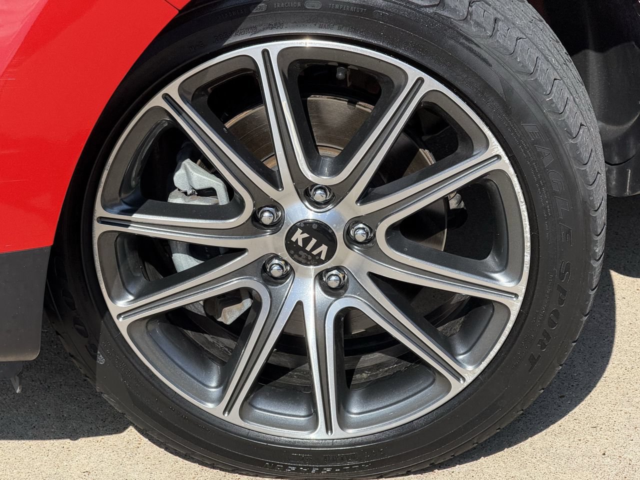 Used 2018 Kia Soul ! FWD image 8