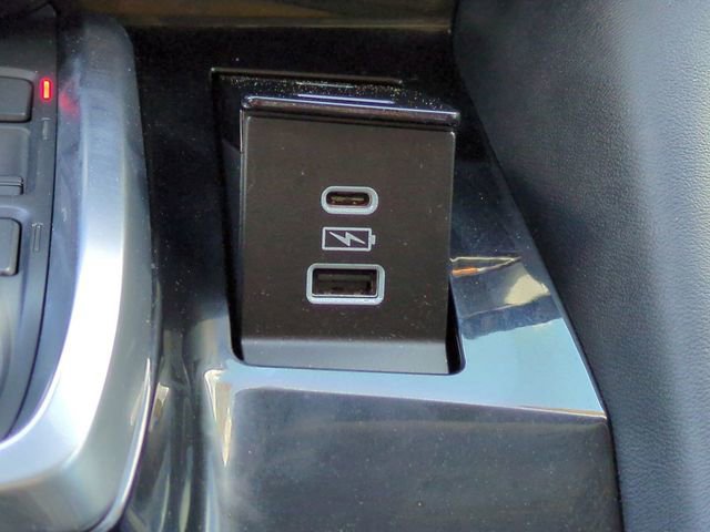 Used 2023 Acura MDX Technology image 23