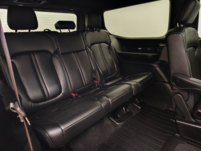 Used 2026 Jeep Grand Wagoneer 4WD w/ Premium Group I image 39