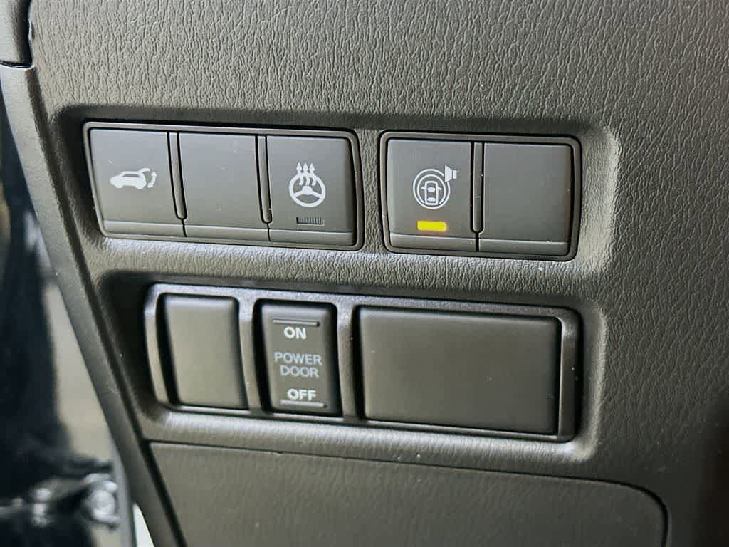 Used 2023 Nissan Armada SL w/ Captain's Chairs Package AWD/4WD image 27