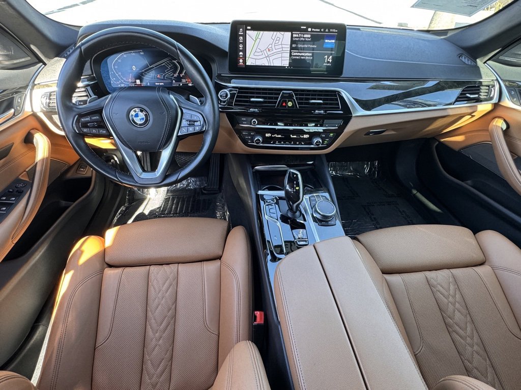 Used 2022 BMW 530i w/ Premium Package image 28
