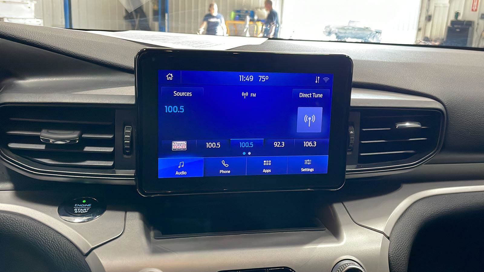 Certified 2021 Ford Explorer XLT w/ Class III Trailer Tow Package image 22