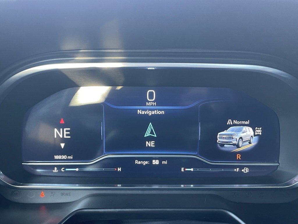 Used 2024 Chevrolet Suburban Z71 w/ Luxury Package image 53