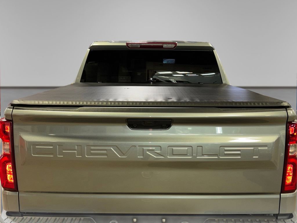 Used 2023 Chevrolet Silverado 1500 RST w/ Z71 Off-Road Package image 6