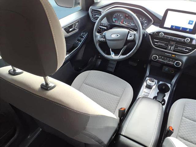 Certified 2022 Ford Escape SE w/ Cold Weather Package image 13