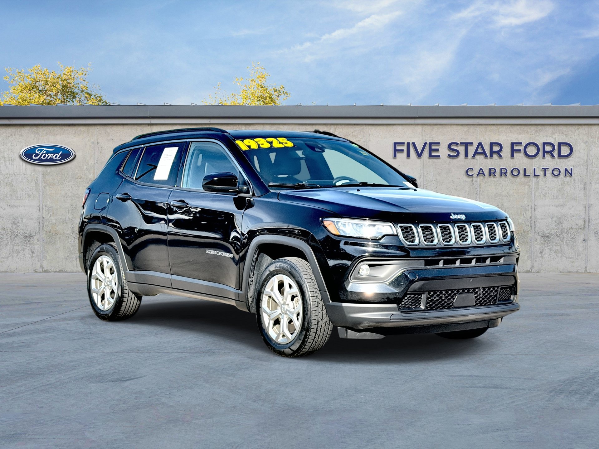 Used 2024 Jeep Compass Latitude