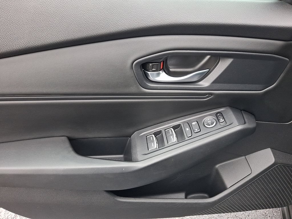 Used 2024 Honda Accord EX image 12