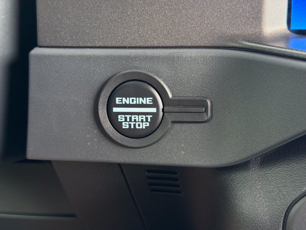 Certified 2025 Ford Bronco Badlands AWD/4WD image 34