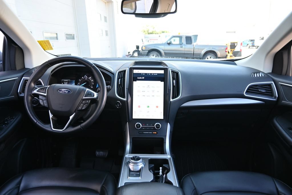 Certified 2023 Ford Edge SEL w/ Convenience Package AWD/4WD image 28