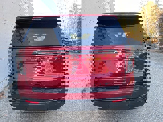 Used 2024 Chevrolet Suburban RST w/ Max Trailering Package image 4