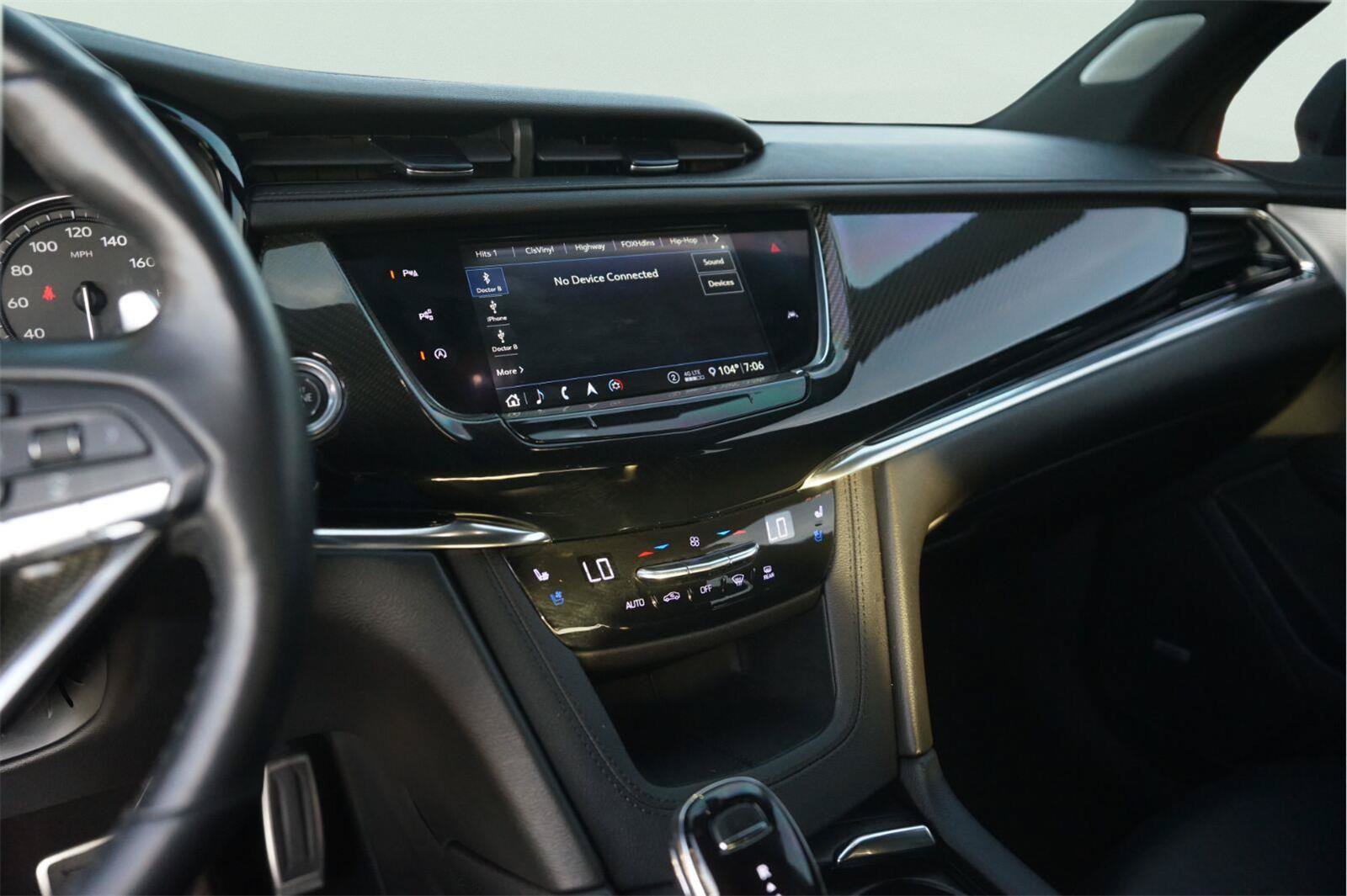 Used 2020 Cadillac XT6 Sport AWD/4WD image 29