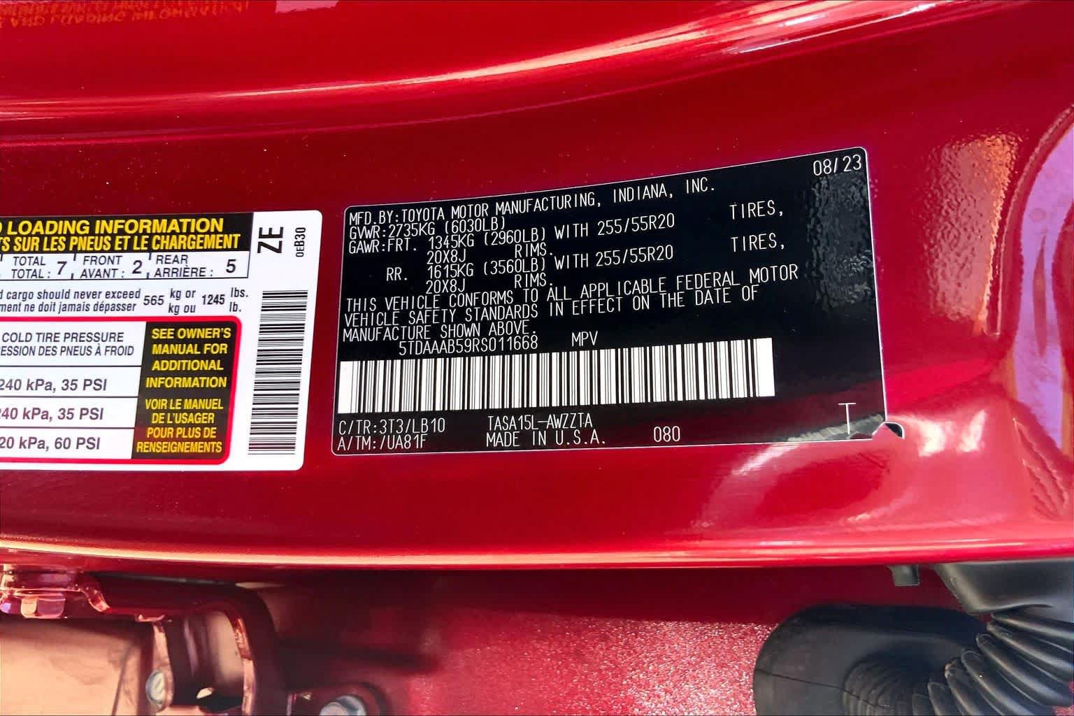 Used 2024 Toyota Grand Highlander AWD image 37
