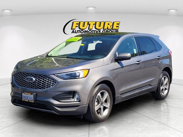Certified 2024 Ford Edge SEL w/ Convenience Package AWD/4WD image 9