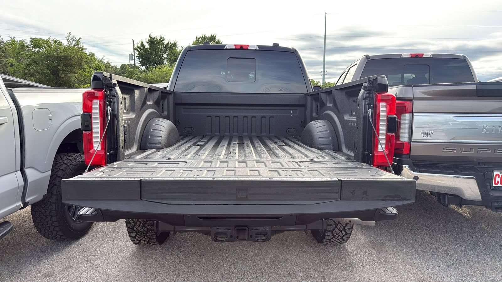 Certified 2026 Ford F250 King Ranch w/ Tremor Off-Road Package AWD/4WD image 29