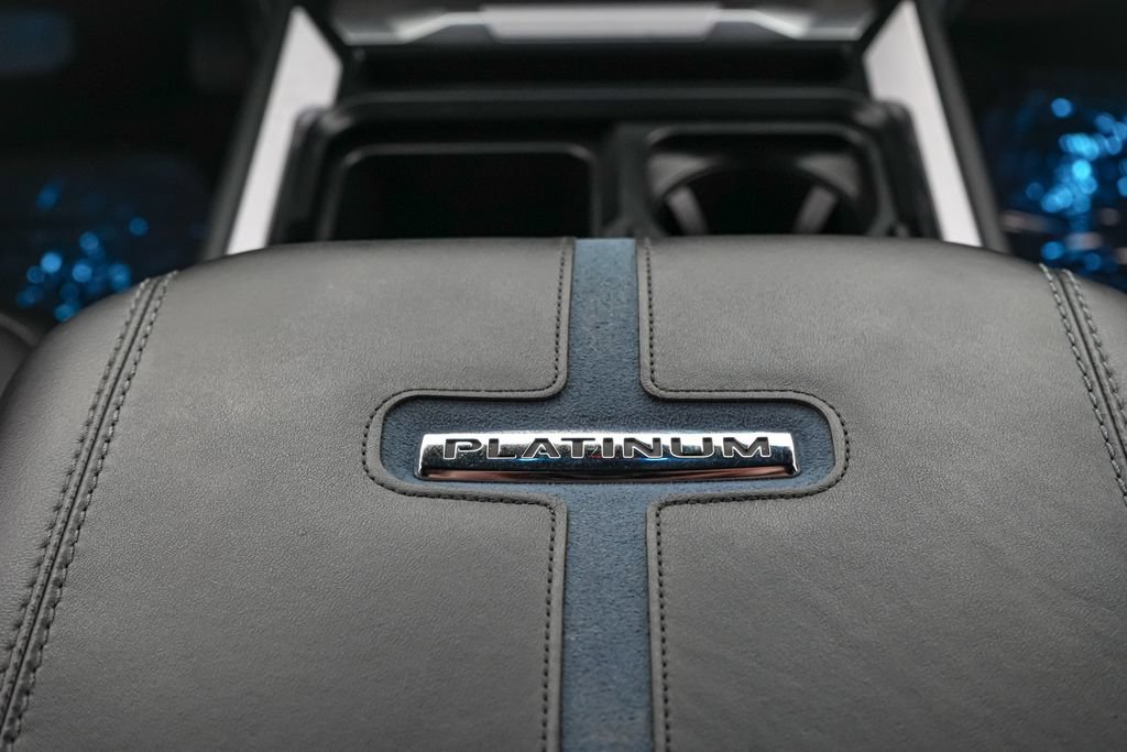 Certified 2025 Ford F250 Platinum AWD/4WD image 19