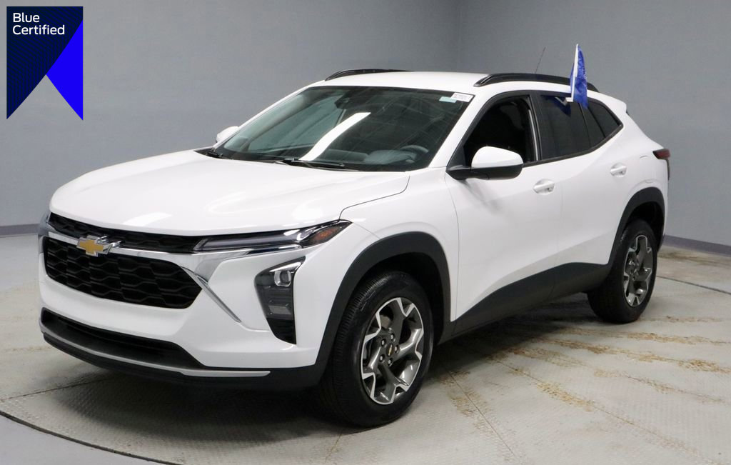 Used 2024 Chevrolet Trax LT image 1