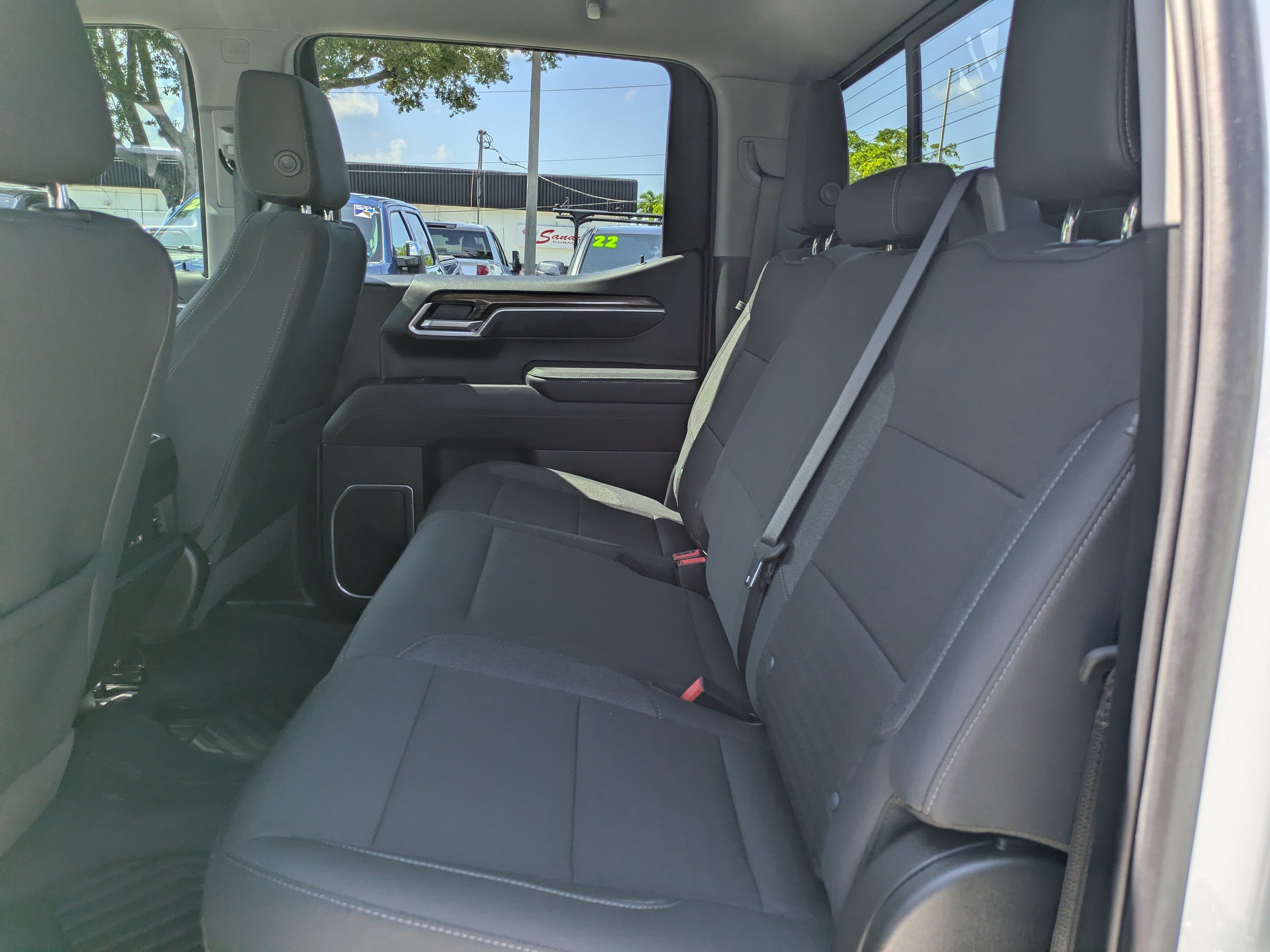 Used 2025 Chevrolet Silverado 1500 RST w/ Convenience Package II AWD/4WD image 14