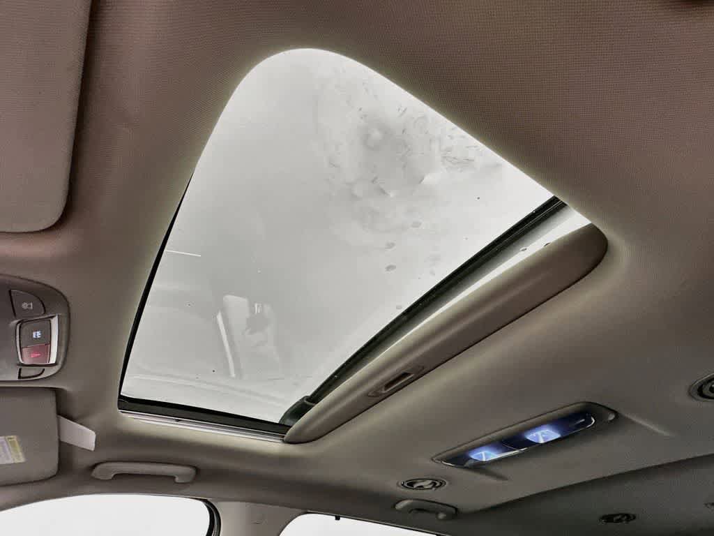 Used 2024 Kia Telluride EX w/ EX Captain's Chair Package FWD image 31