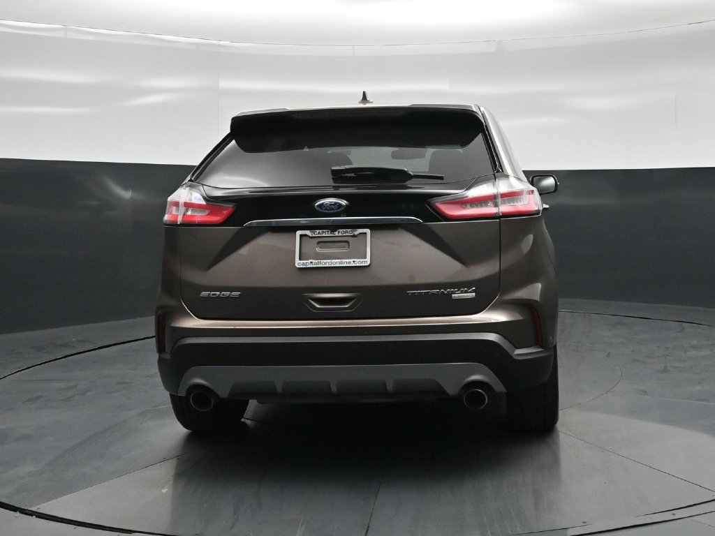 Certified 2019 Ford Edge Titanium w/ Equipment Group 301A FWD image 31