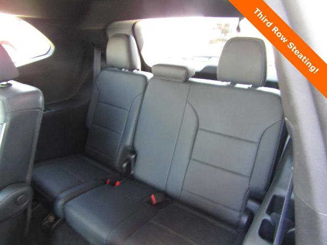 Used 2025 Buick Enclave Sport Touring AWD/4WD image 22