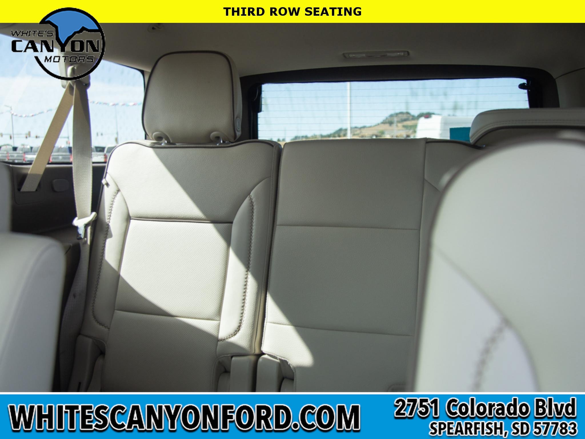 Used 2023 GMC Yukon XL Denali AWD/4WD image 16