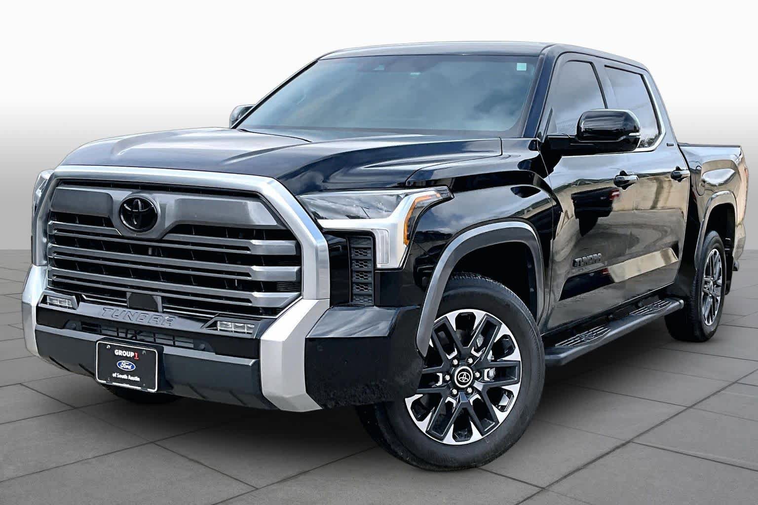 Used 2024 Toyota Tundra Limited w/ Power Package AWD/4WD image 35