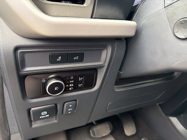 Certified 2023 Ford Expedition XLT RWD image 8