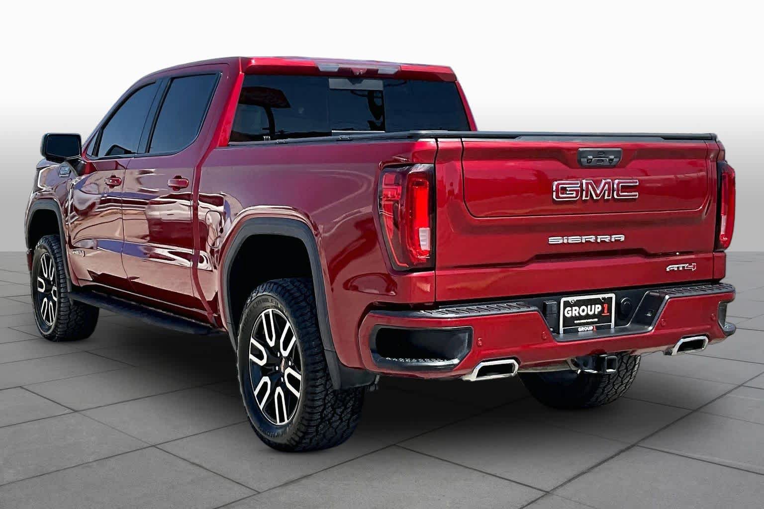 Used 2022 GMC Sierra 1500 AT4 w/ AT4 Premium Package AWD/4WD image 11