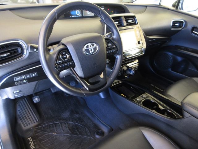 Used 2019 Toyota Prius XLE image 13